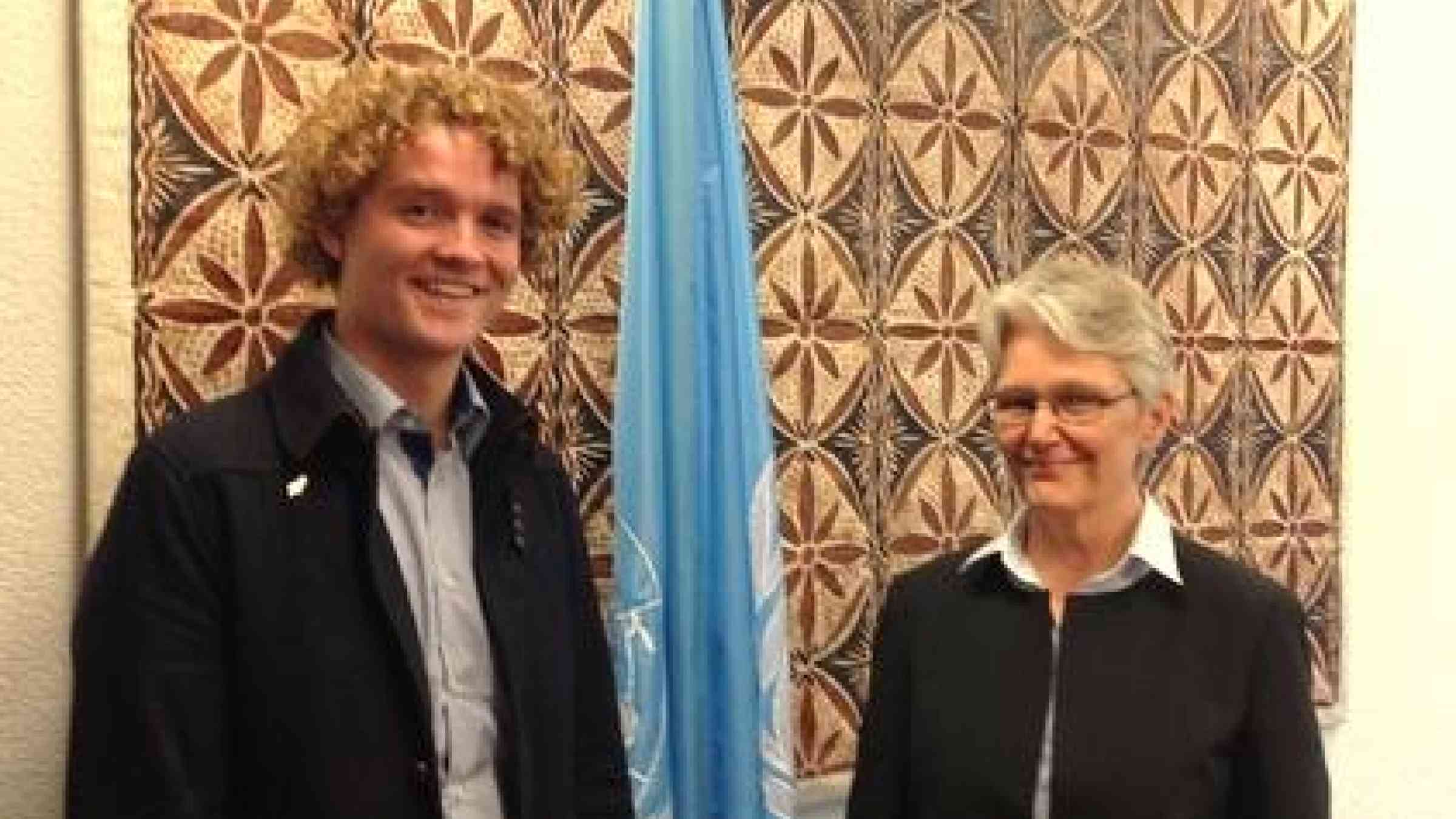 From left: Sam Johnson and UNISDR Chief Margareta Wahlström,