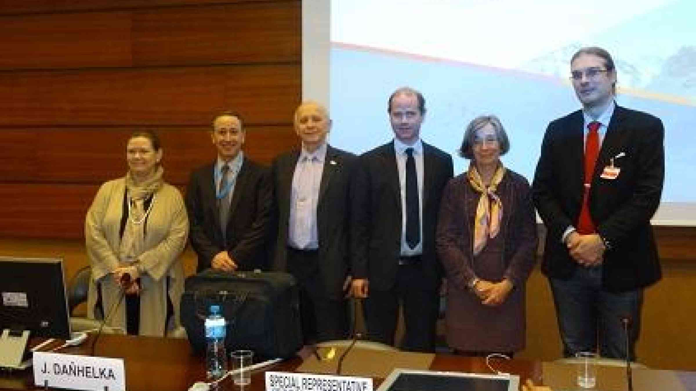 From left to right; At a recent UNISDR Support Group Meeting in Geneva, Kirsi Madi, UNISDR Director;  Robert Glasser, UNISDR head; Prof. Pavel Danhelka, Technical University of Ostrava, Czech Republic; Thomas De Lannoy, Policy Officer, DG ECHO; Chair UNISDR Support Group, Amb Veronika Bard, Sweden; and  Dr. Jan Danhelka, Czech Hydrometeorological Institute (photo: UNISDR),